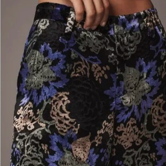 NWT Anthropologie low-rise printed pleated pant (8P) - Picture 2 of 12